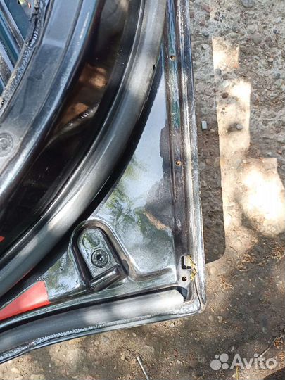 Бмв е39 дверь задняя левая чёрная