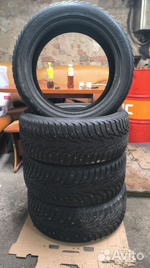 Yokohama Ice Guard Stud IG35 215/50 R17 27VR