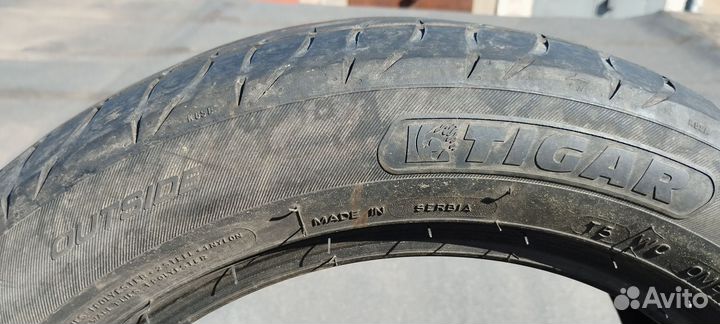 Dunlop SP Sport 2000E 225/60 R15 и 205/55 R16