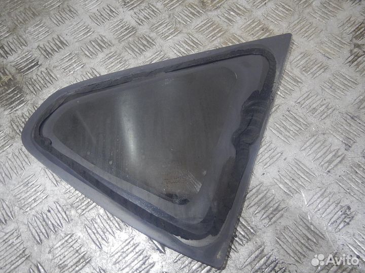 Стекло кузовное глухое левое, Nissan -quashqai (07