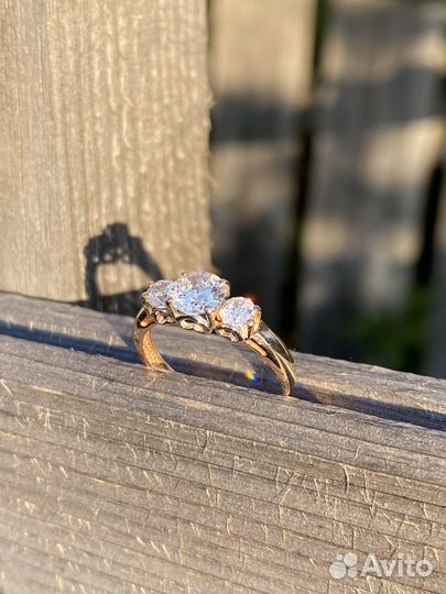 Золотое кольцо 585