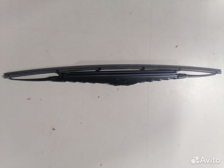 Щетка стеклоочистителя VW Polo