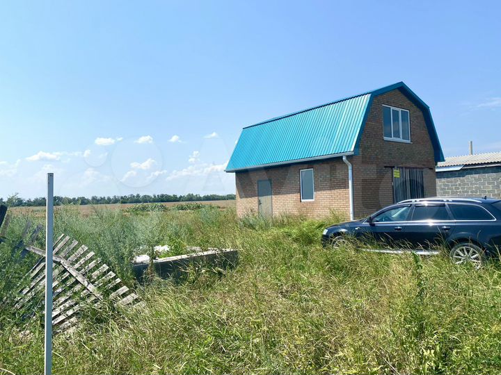 Дом 70 м² на участке 14,1 сот.