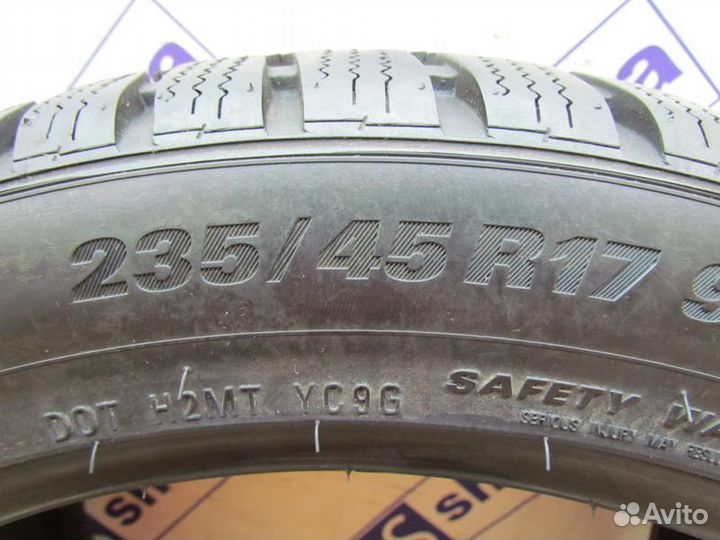 Kumho WinterCraft KW27 235/45 R17 99G