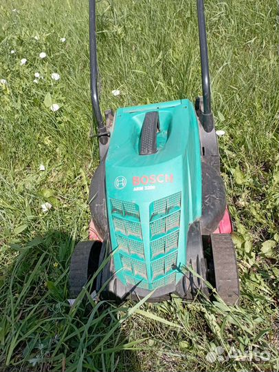 Газонокосилка электрическая bosch