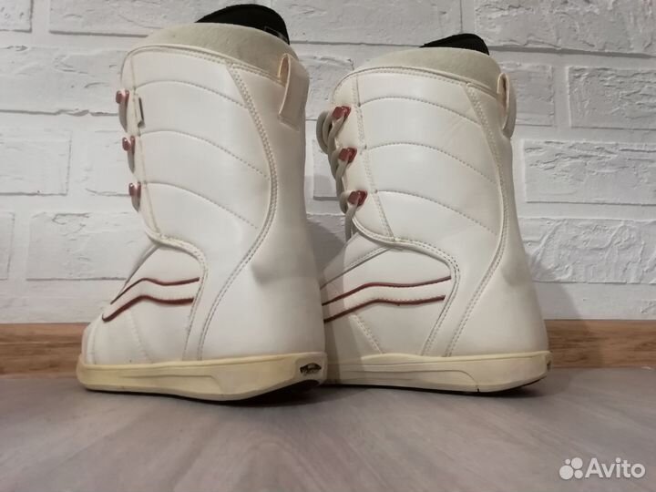 Сноубордические ботинки Vans 250мм 39р