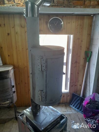Печка буржуйка с коптильней