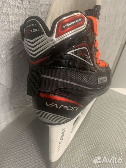 Коньки хоккейные вратаря