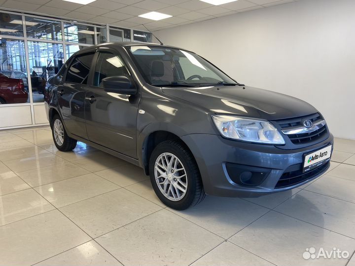 LADA Granta 1.6 МТ, 2018, 105 000 км