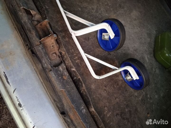 Дополнительные колеса для велосипеда