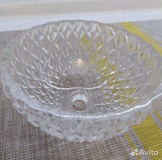 Вазочка с дыркой но дне