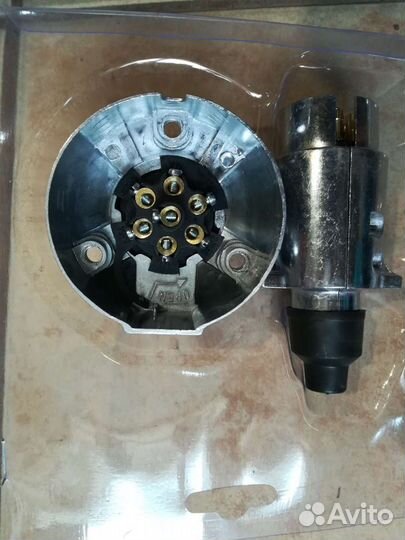 Розетка прицепного уст-ва металл