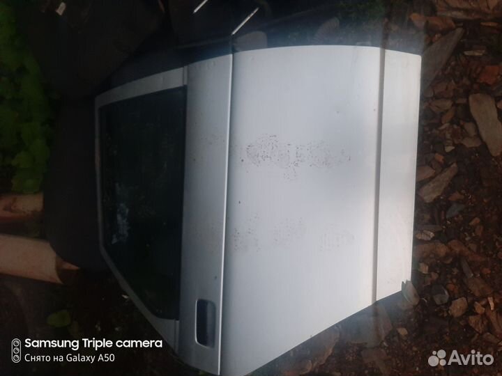 Задняя правая дверь ваз 2110