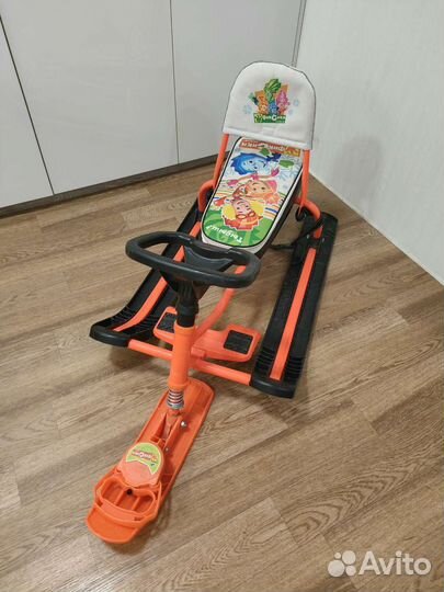 Детский снегокат