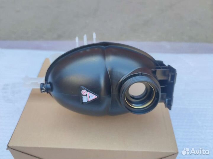 Бачок расширительный Mercedes GLK 204 w212 w207