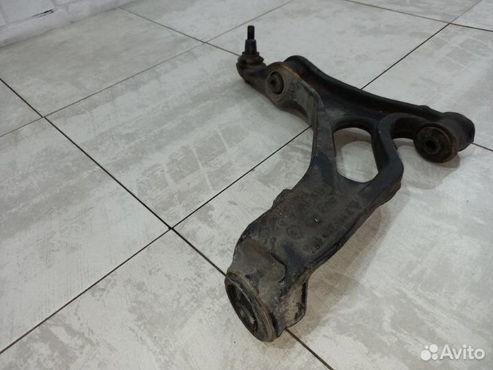 Рычаг передний нижний правый Porsche Cayenne S 955