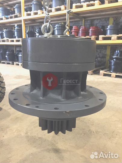 Поворотный редуктор Komatsu PC200LC-8 20Y-26-00230