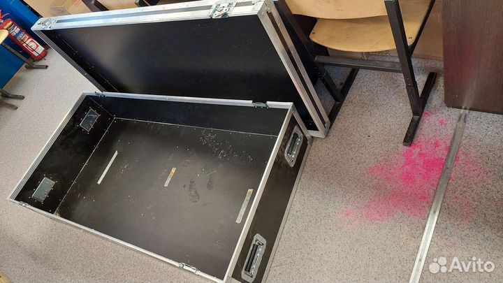 Ящик из влагостойкой фанеры с замками