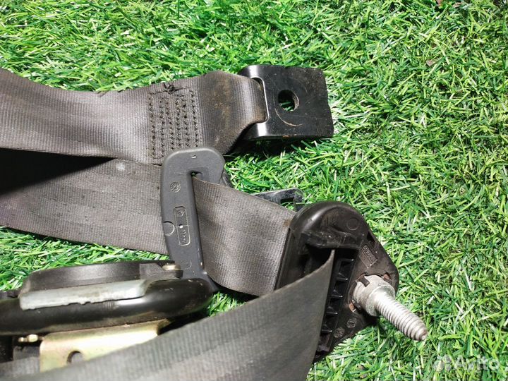 Ремень безопасности Renault Megane