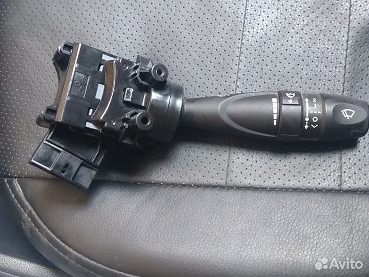 Переключатель дворников на хендай Солярис 2018г