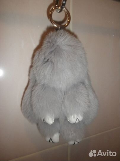 Сувенир-брелок Кролик (натуральный мех)