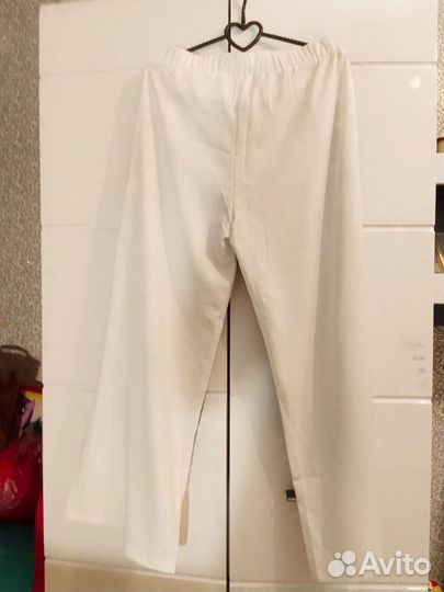 Костюм женский 46-48 новый