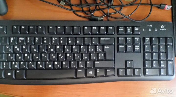 Клавиатура Logitech