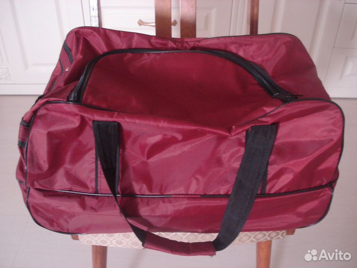 Сумка дорожная с выдвижной ручкой на колёсиках