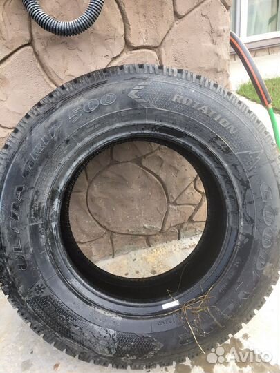 Goodyear UltraGrip 500 245/70 R16