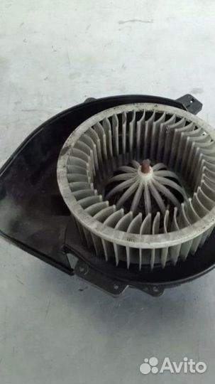 Мотор отопителя шкода