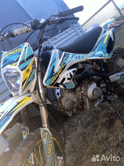 Продаю питбайк