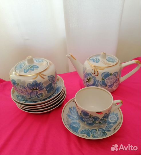 Сервиз чайный, голубой синий колокольчик вербилки