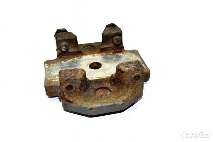 Клиновая проставка под рессору, ведущего моста, пр