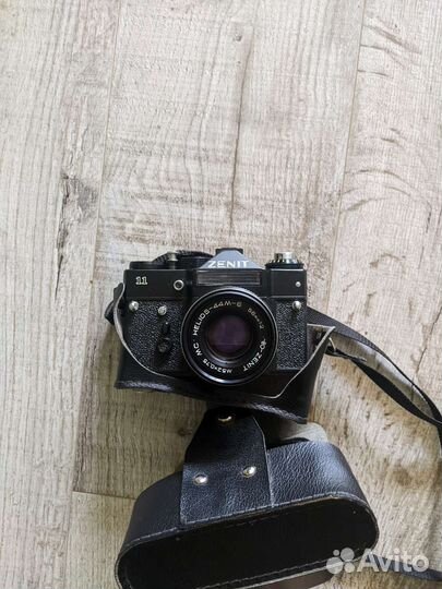 Плёночный фотоаппарат зенит
