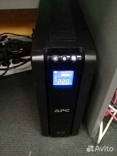 APC Back-UPS Pro 1500 (евроразетки)