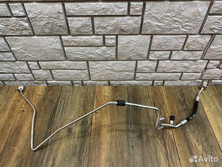 Volkswagen Tiguan Трубка кондиционера