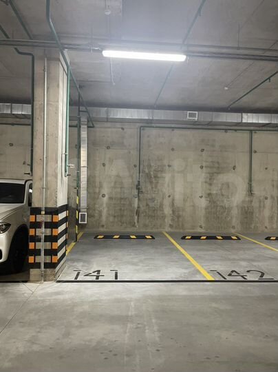 Машиноместо, 15 м²