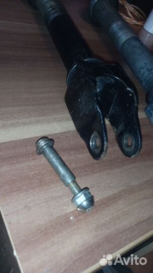 Вилка для трюкового самоката