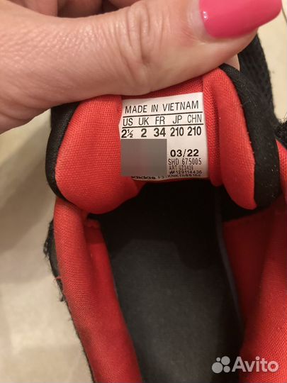 Кроссовки adidas размер 33
