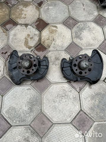 Цапфа в сборе со ступицей