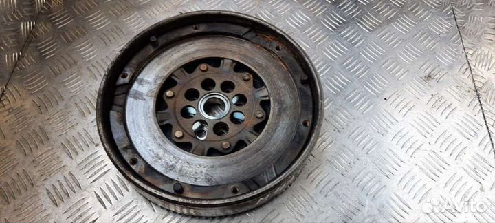 Маховик BMW 3 E46 2003