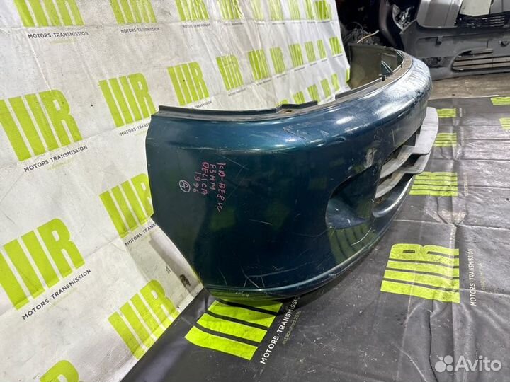 Бампер передний Mitsubishi Delica PD8W