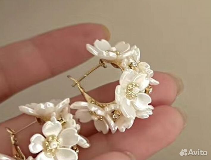 Серьги цветы