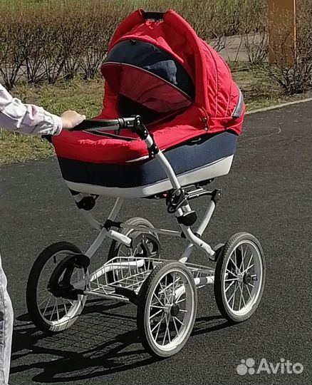 Детская коляска 3 в 1