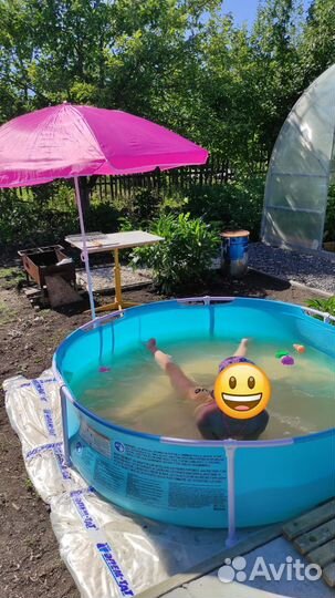 Продам детский бассейн