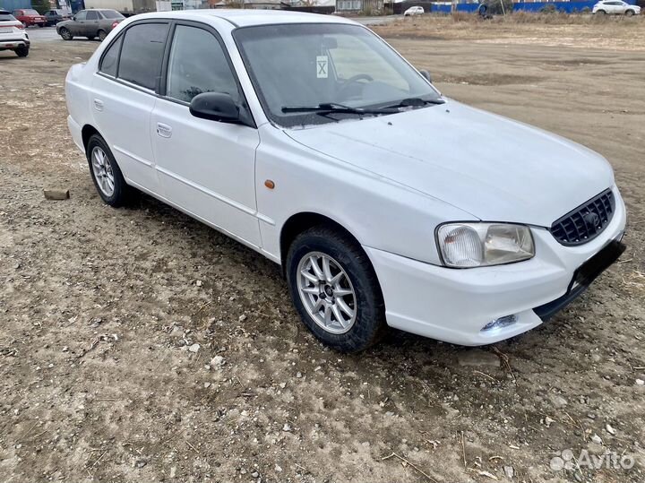 Hyundai Accent 1.5 AT, 2002, 212 000 км