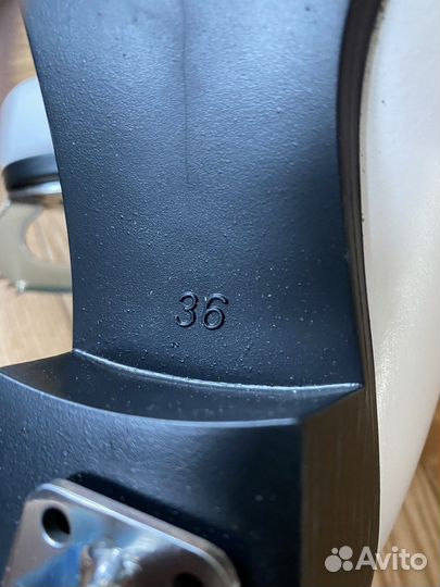 Коньки фигурные Runa с лезвиями Axel