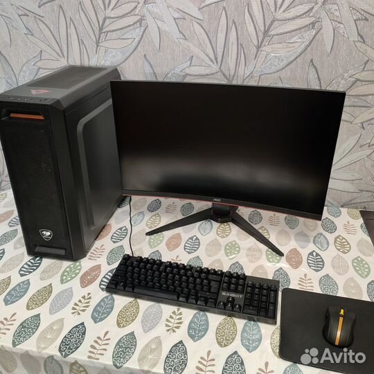 Системник+монитор+клавиатура