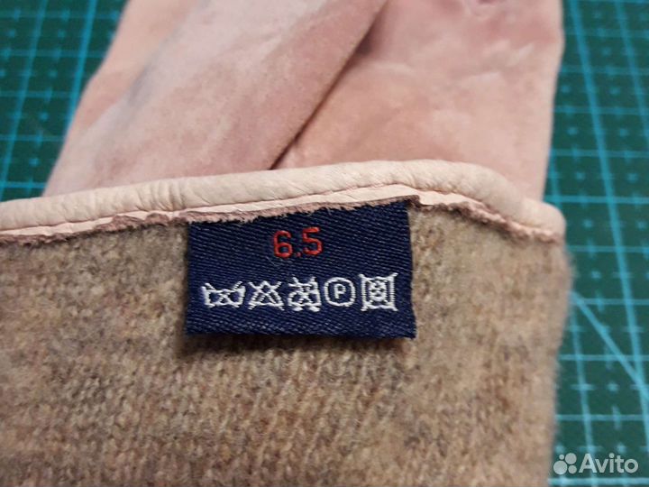 Перчатки женские