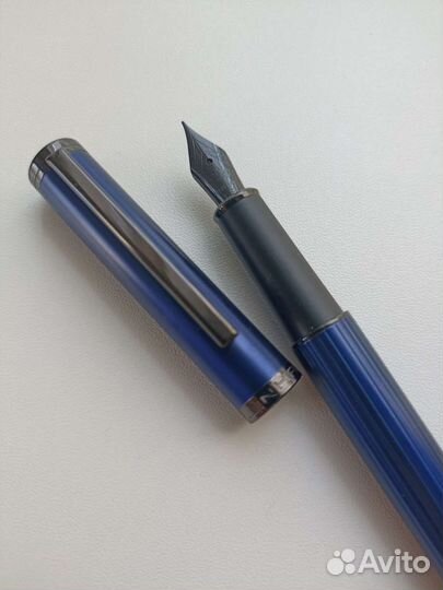 Перьевая металлическая ручка Jinhao